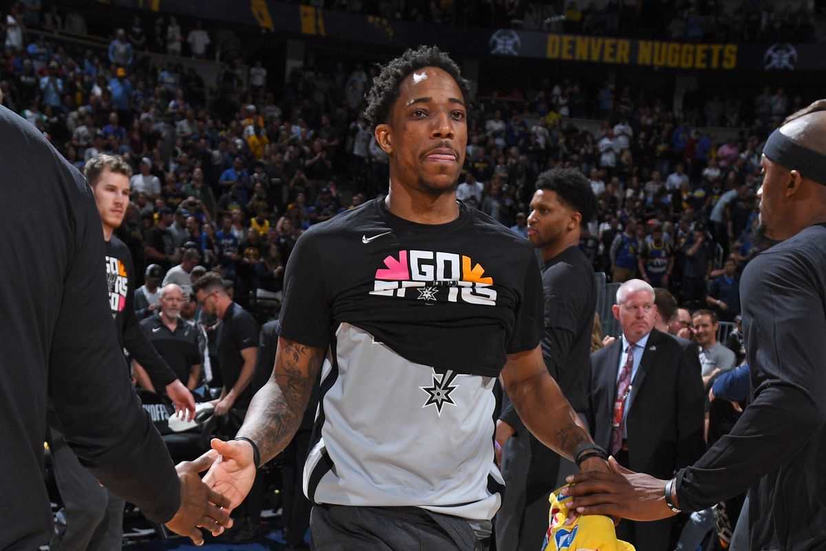 达利奇：意大利连续无缘世界杯却赢下了欧洲杯，这真的很奇怪（达利奇：意大利接连缺席世界杯却加冕欧洲杯，实在令人费解）