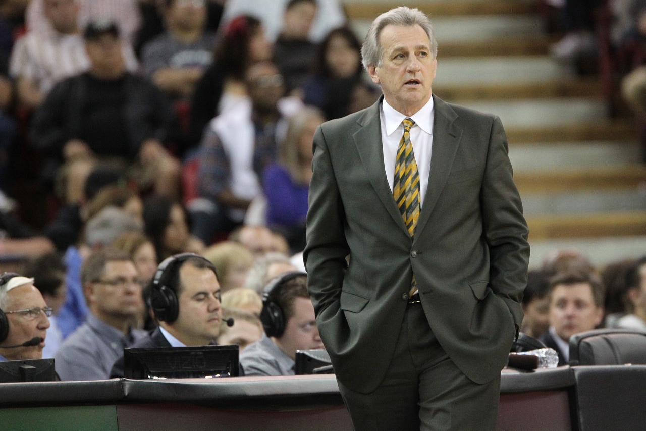 瑞士国脚曼赞比：扎卡是一名非常棒的队长，很高兴我们拥有他（瑞士国脚曼赞比：扎卡是杰出的队长，能与他同队让我非常高兴）