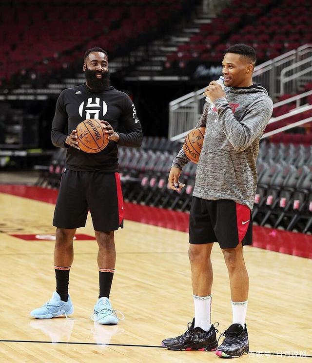 珀斯光荣vs西悉尼流浪者首发：巴巴洛塞斯领衔！塔加特、库尔在列（珀斯光荣战西悉尼流浪者首发出炉：巴巴洛塞斯压阵，塔加特、库尔入列）